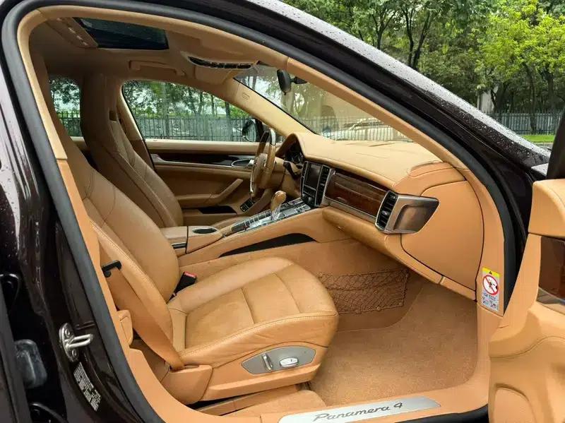 Panamera 2010 Panamera 4 3.6L — миниатюра 9