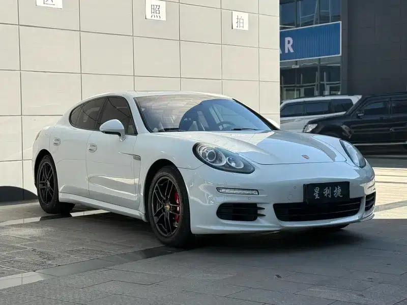 2014 Panamera 4 3.0T — миниатюра 3