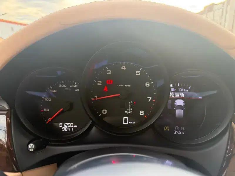 2014 Macan 2.0T — миниатюра 9