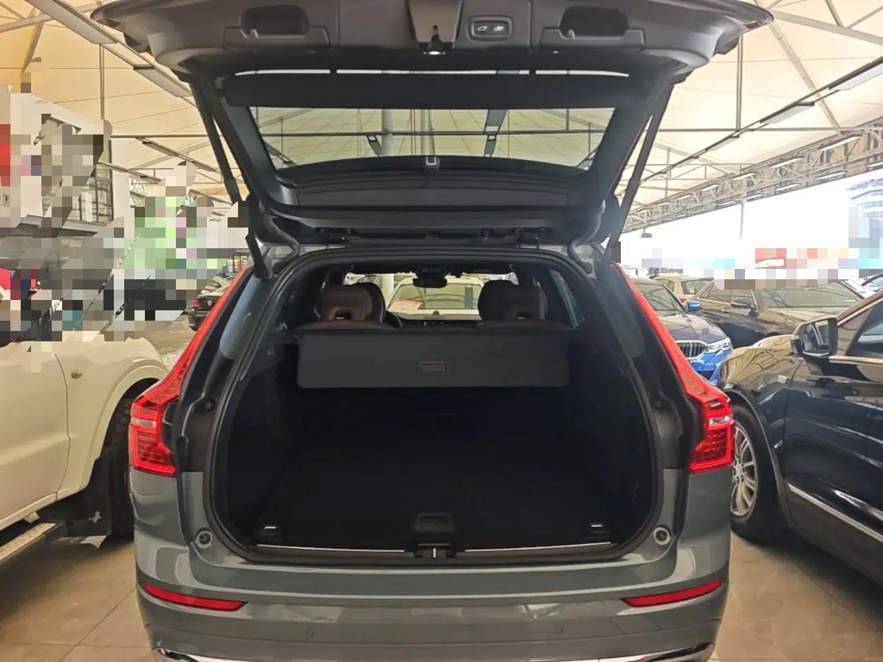 Volvo XC60 New Energy 2023 T8 Plug-in Hybrid Long-Range All-Wheel Drive Smart Luxury Edition — миниатюра 27