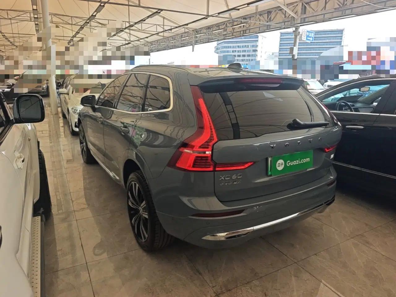 Volvo XC60 New Energy 2023 T8 Plug-in Hybrid Long-Range All-Wheel Drive Smart Luxury Edition — миниатюра 4