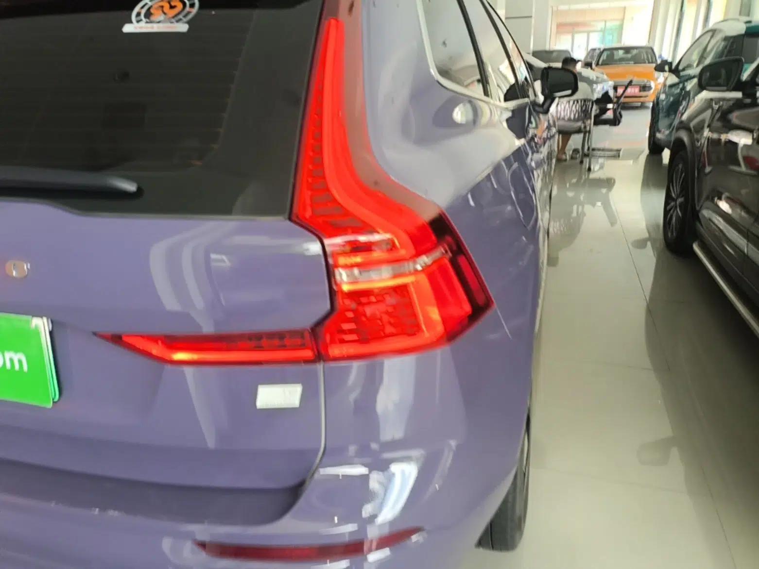 Volvo XC60 New Energy 2024 T8 Plug-in Hybrid Long-Range All-Wheel Drive Smart Luxury Edition — миниатюра 9