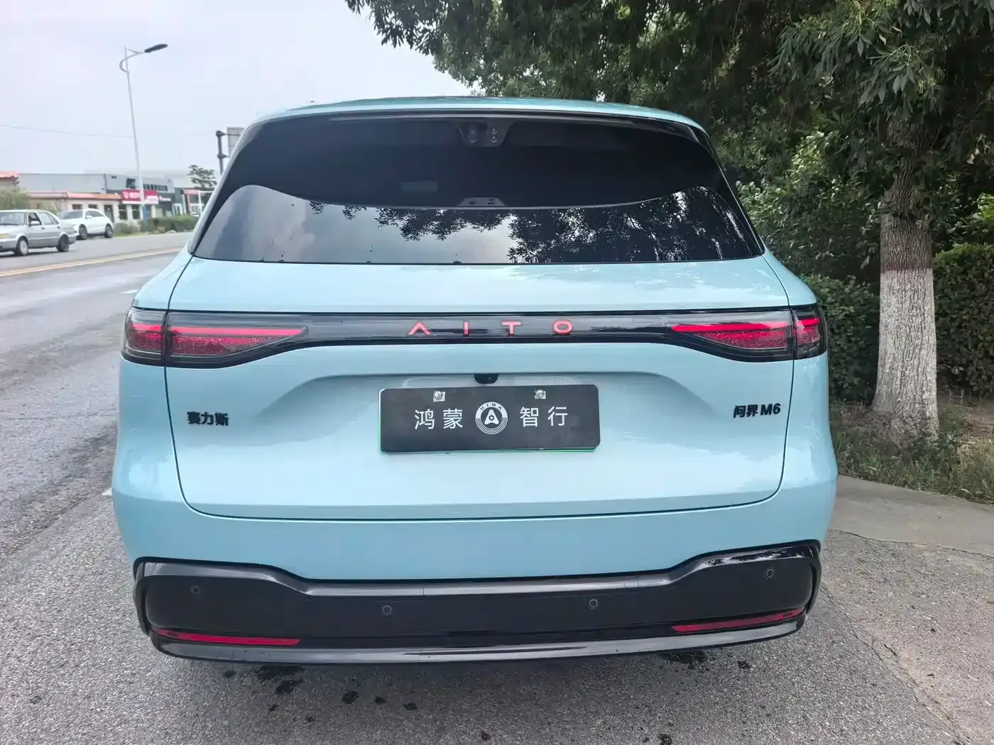 Wenjie M6 2026 Extended Range Ultra 4WD — миниатюра 4