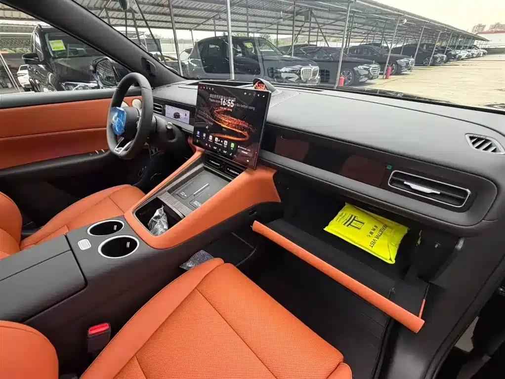 Wenjie M6 2026 Range Extended Max+ 4WD Version — миниатюра 21