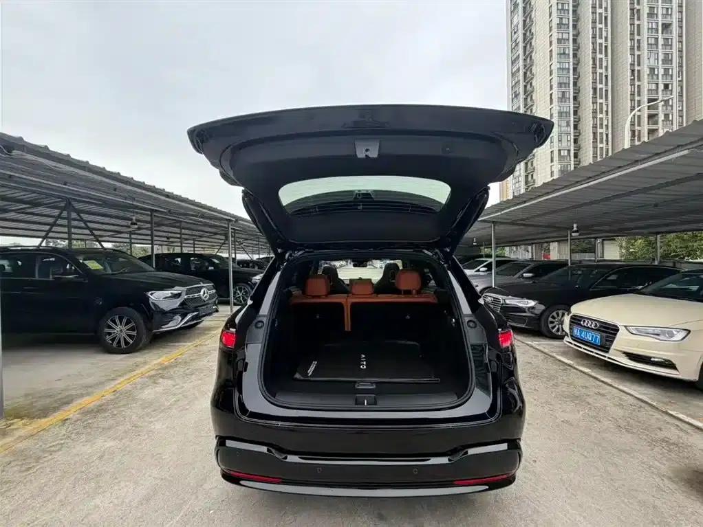 Wenjie M6 2026 Range Extended Max+ 4WD Version — миниатюра 27