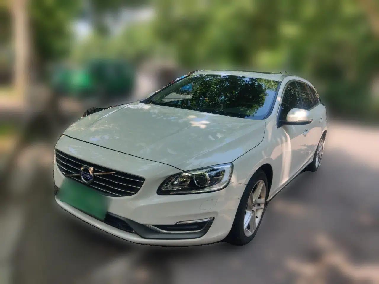 Volvo V60 2015 T5 Zhiya Edition — миниатюра 1