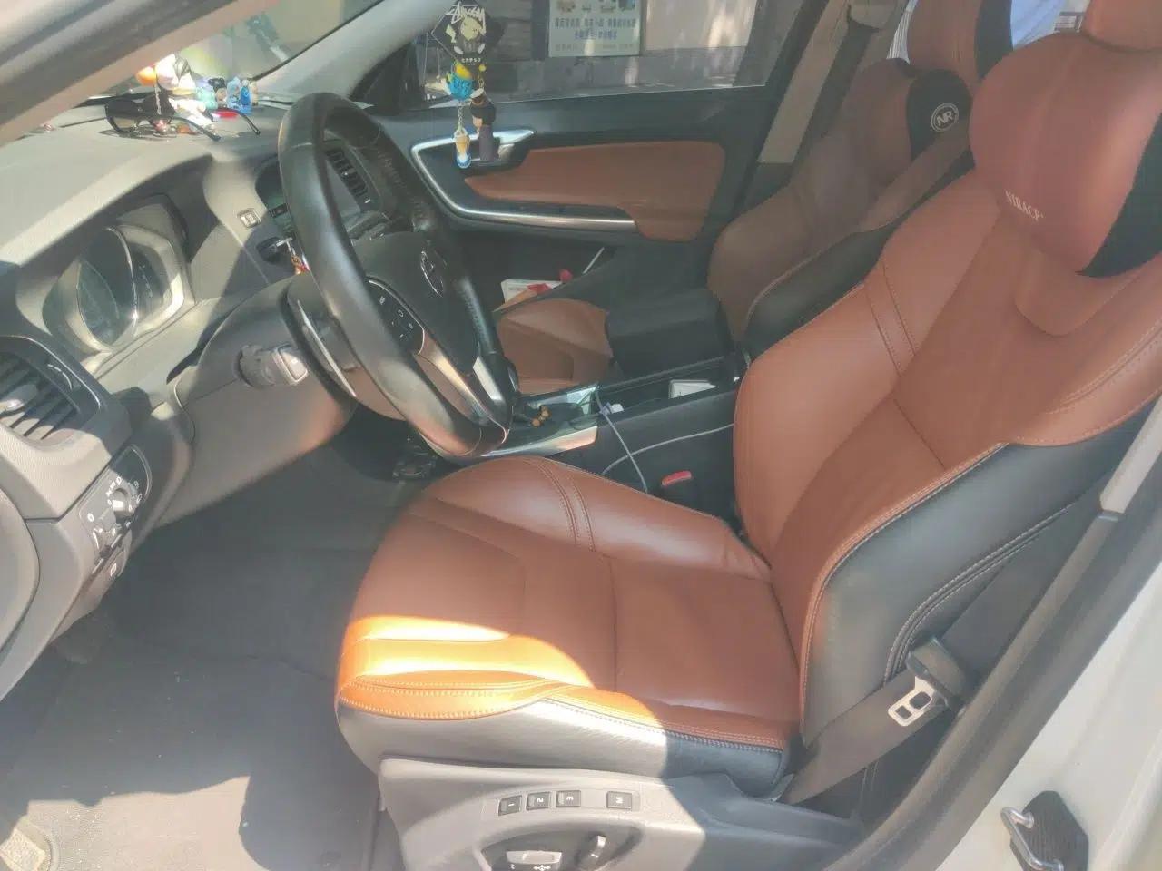 Volvo V60 2015 T5 Zhiya Edition — миниатюра 15
