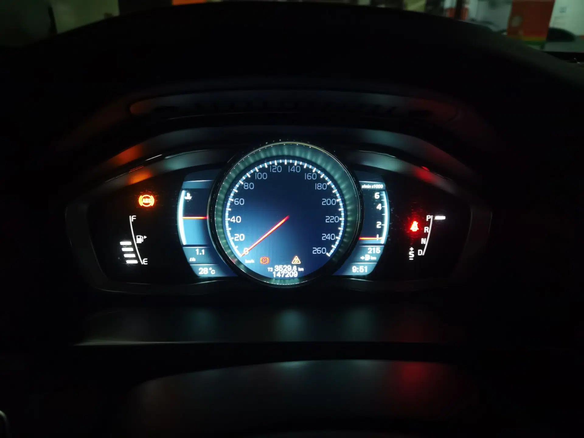 Volvo V60 2014 Restyled T5 Zhiya Edition — миниатюра 11