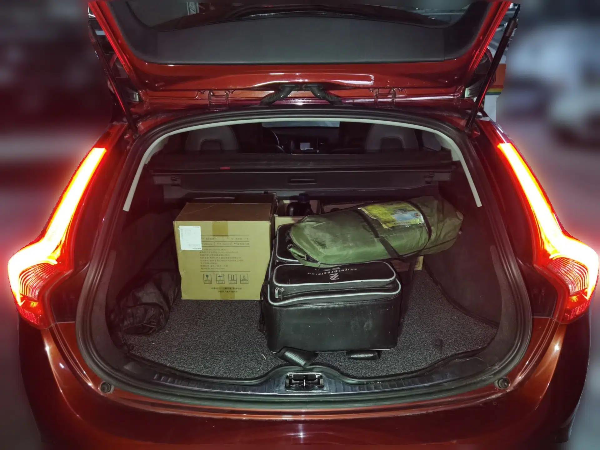Volvo V60 2014 Restyled T5 Zhiya Edition — миниатюра 19