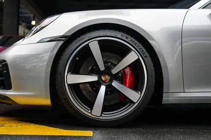 Porsche 911 2019 Carrera S 3.0T — миниатюра 15