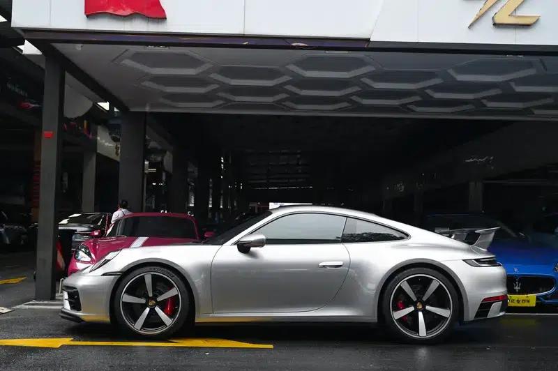 Porsche 911 2019 Carrera S 3.0T — миниатюра 3