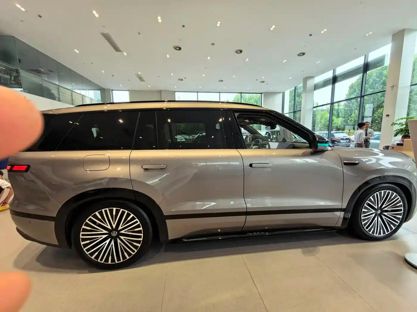 ID.ERA 9X 2026 Ultra AWD — миниатюра 11
