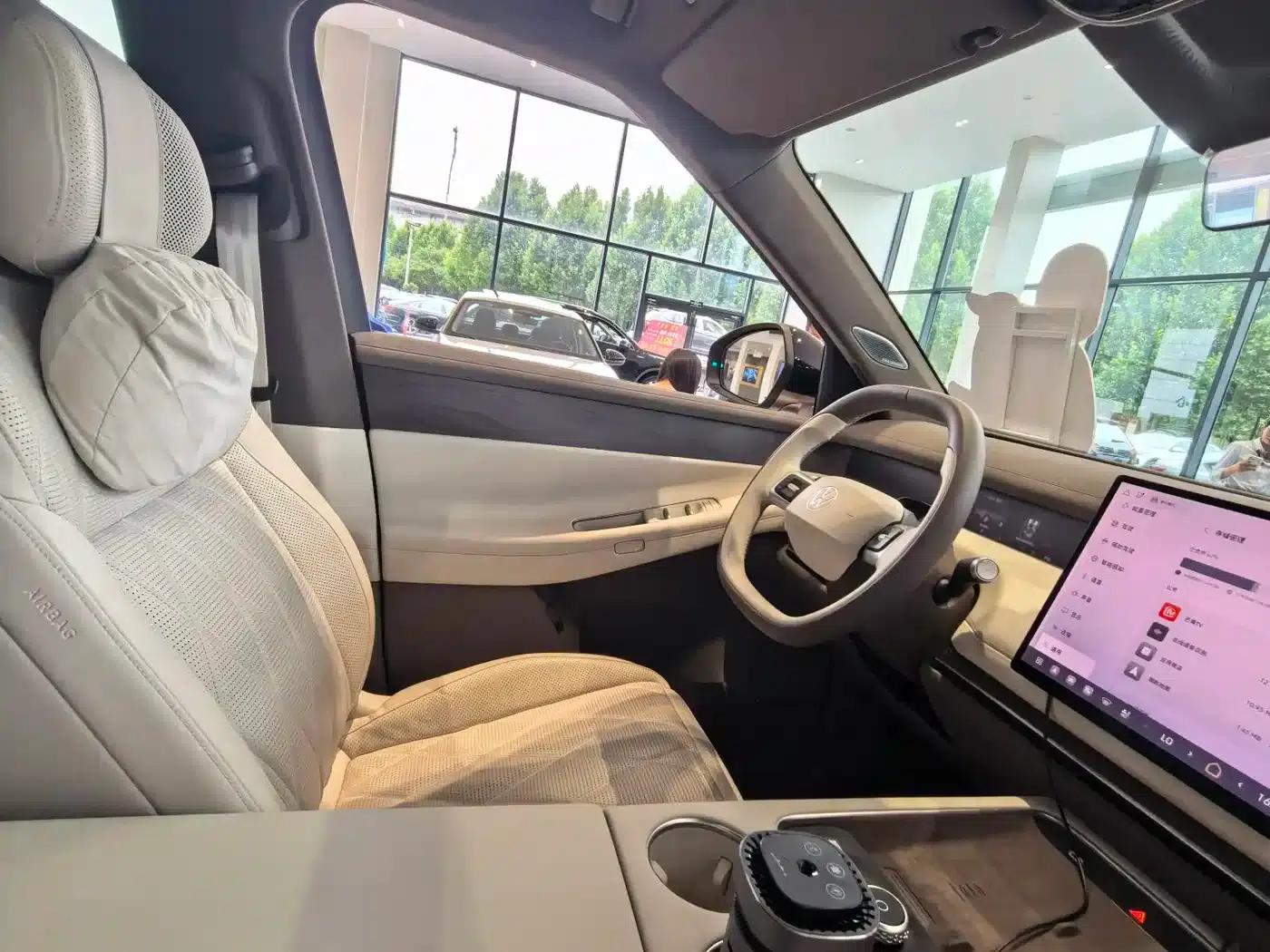 ID.ERA 9X 2026 Ultra AWD — миниатюра 25
