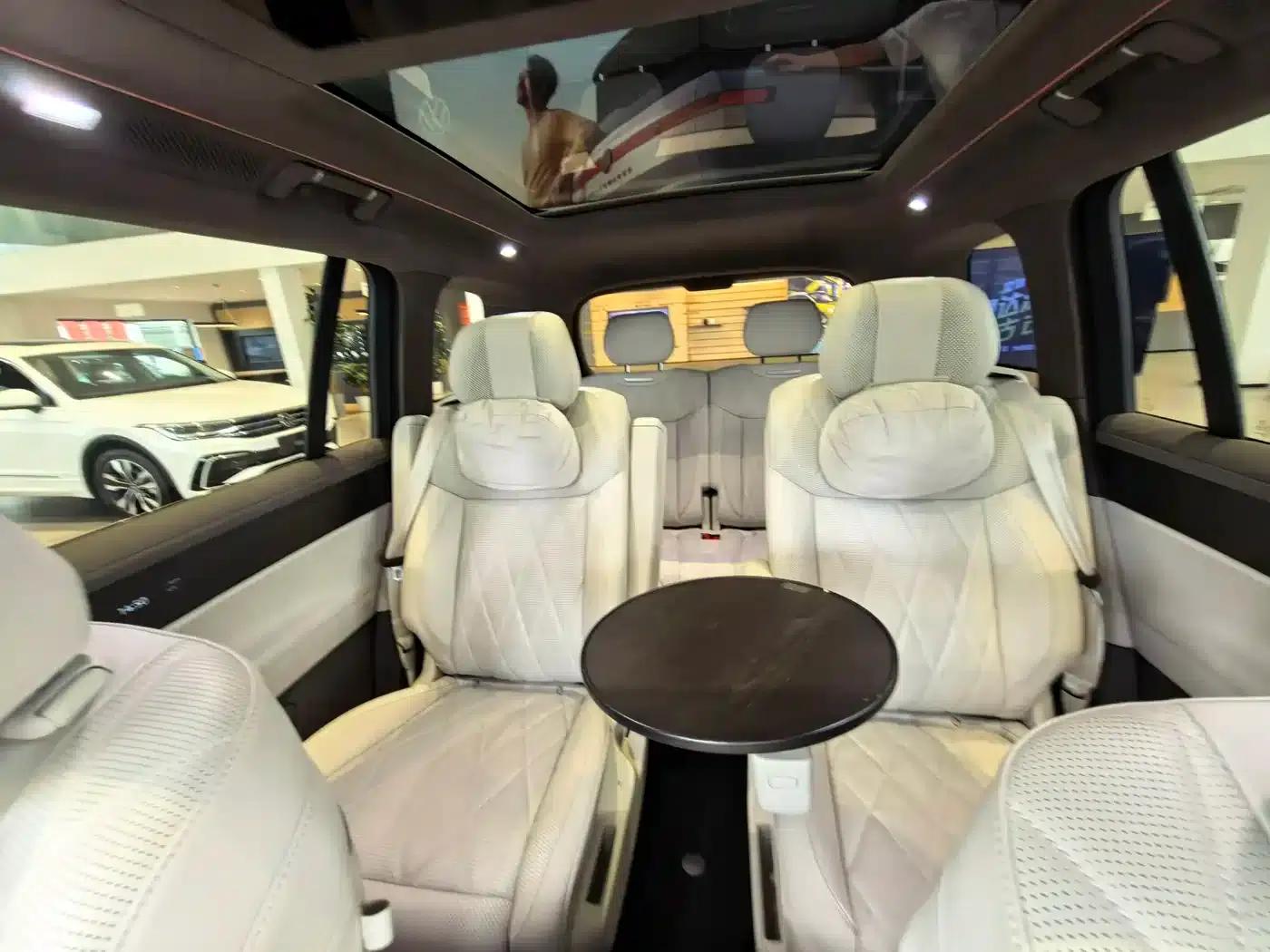 ID.ERA 9X 2026 Ultra AWD — миниатюра 32
