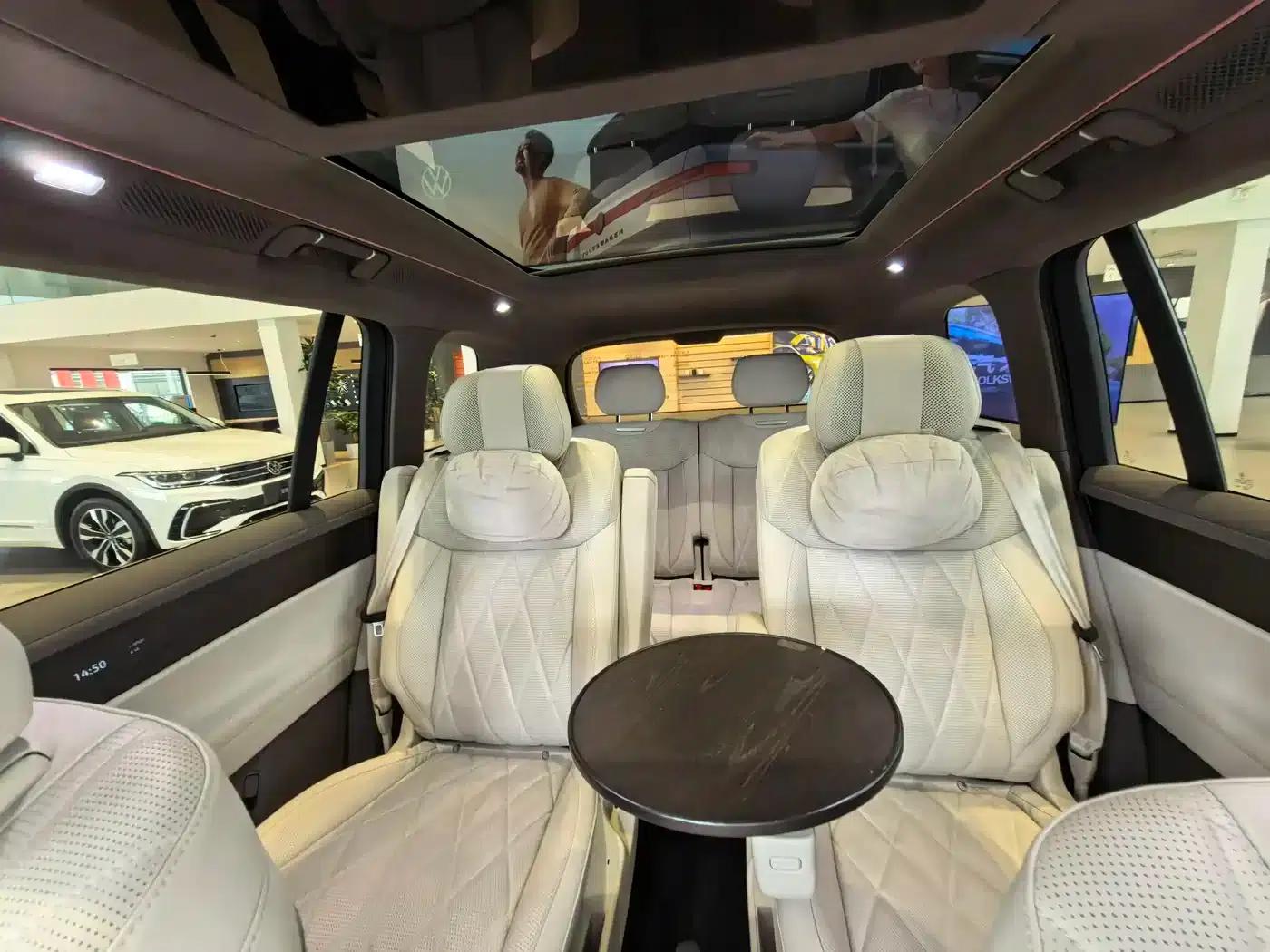 ID.ERA 9X 2026 Ultra AWD — миниатюра 33