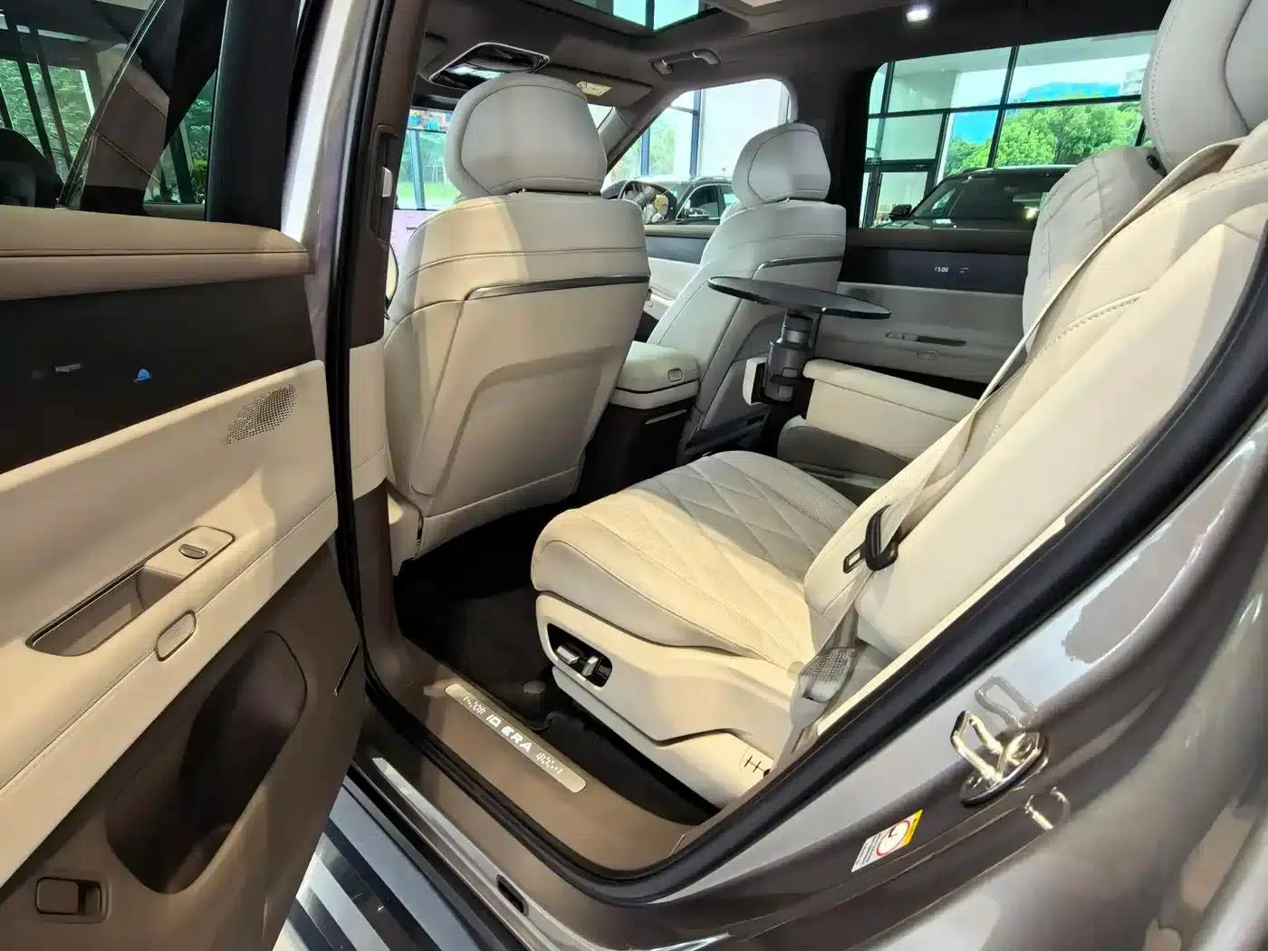ID.ERA 9X 2026 Ultra AWD — миниатюра 9