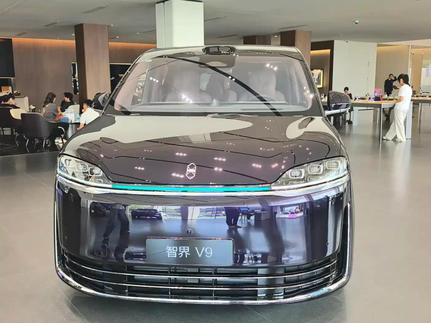 Zhijie V9 2026 Ultra — миниатюра 2