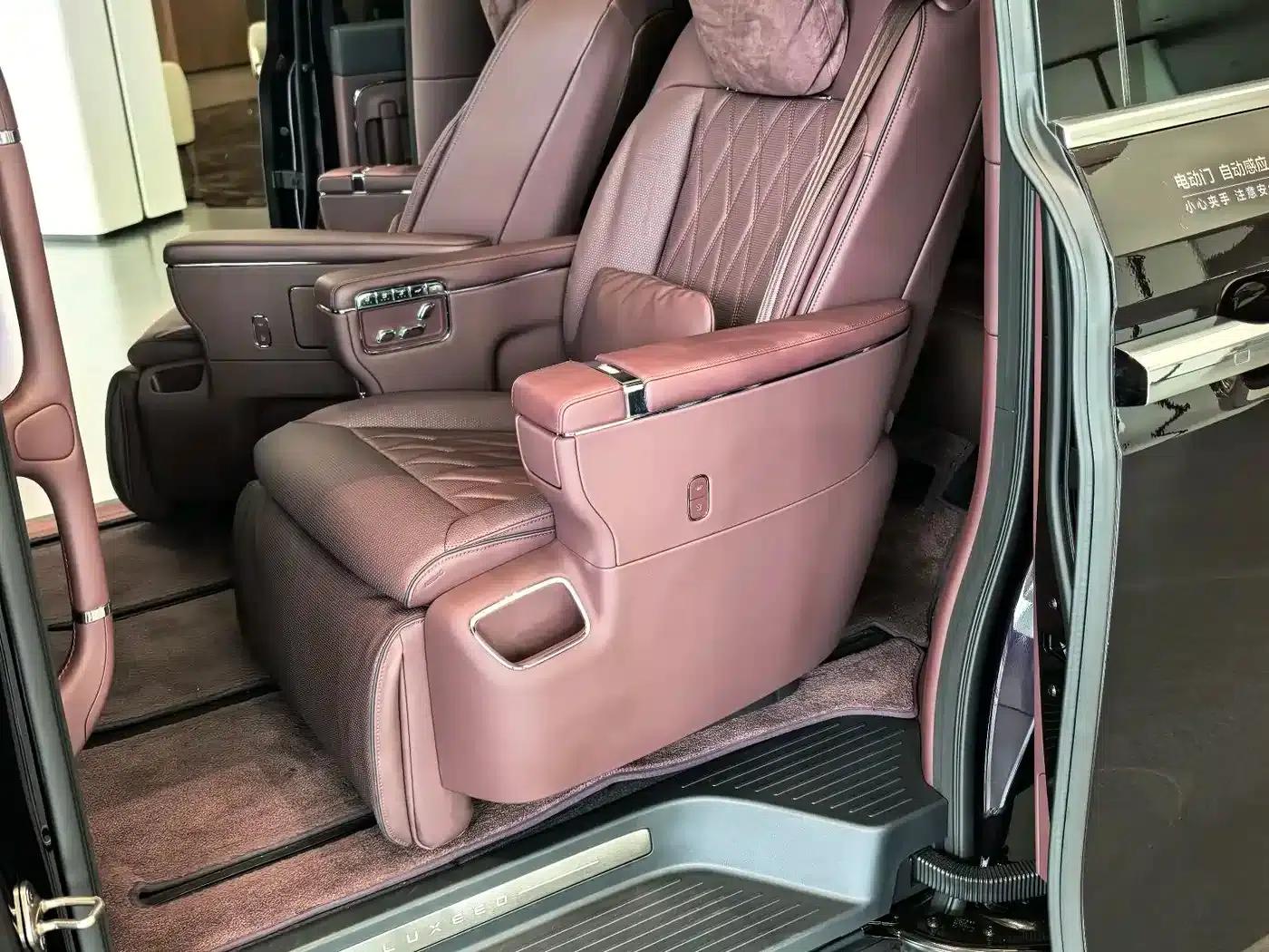 Zhijie V9 2026 Ultra — миниатюра 3