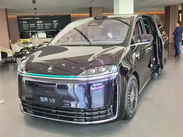 Zhijie V9 2026 Ultra