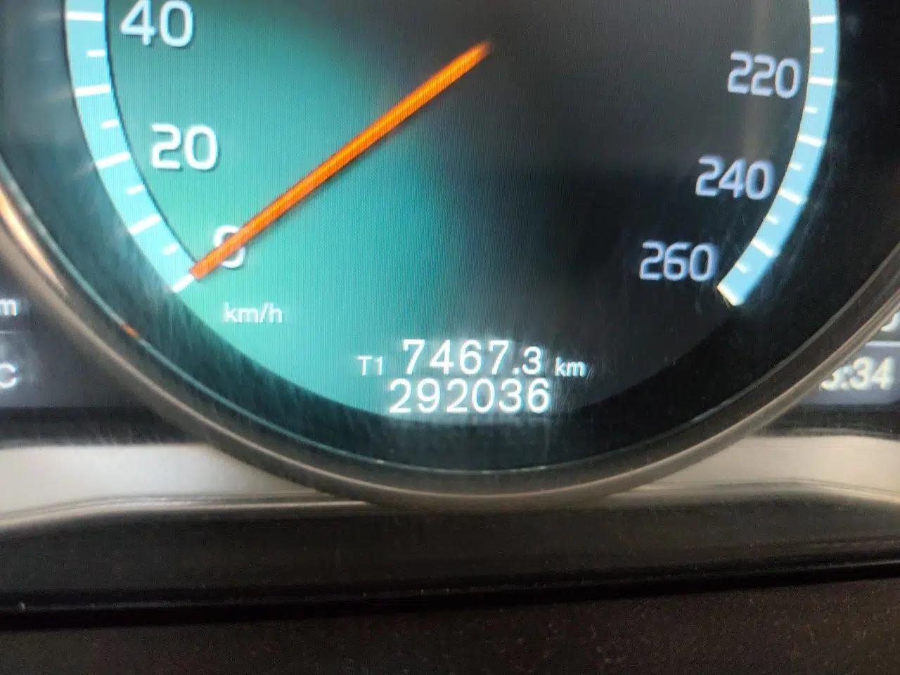 Volvo S60 New Energy 2015 S60L E-Drive Hybrid T6 Smart Drive Edition — миниатюра 12