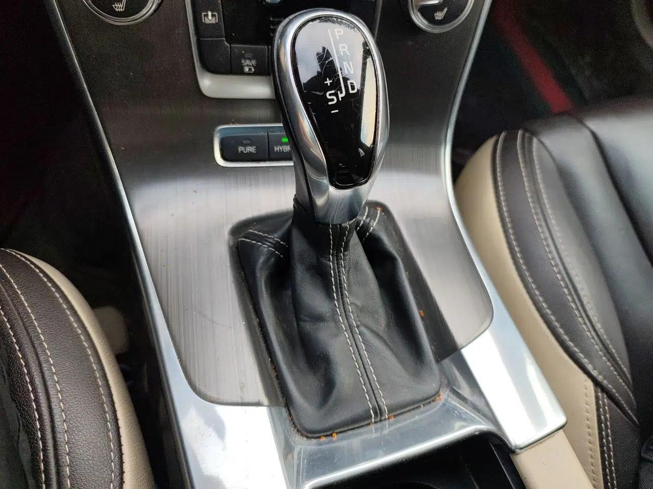 Volvo S60 New Energy 2015 S60L E-Drive Hybrid T6 Smart Drive Edition — миниатюра 14