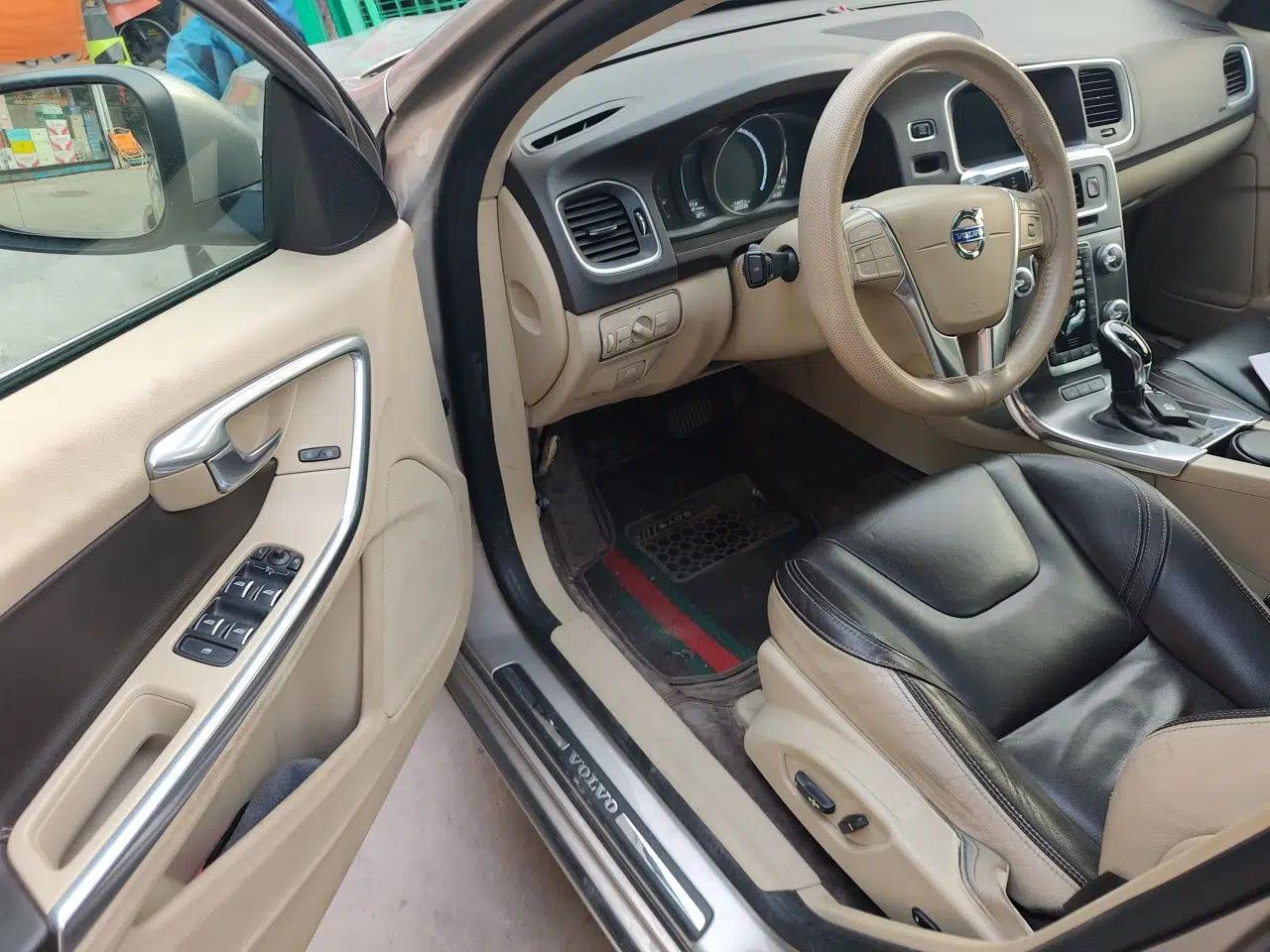 Volvo S60 New Energy 2015 S60L E-Drive Hybrid T6 Smart Drive Edition — миниатюра 16