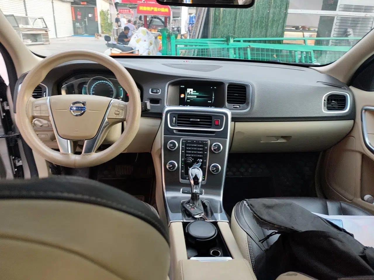 Volvo S60 New Energy 2015 S60L E-Drive Hybrid T6 Smart Drive Edition — миниатюра 9