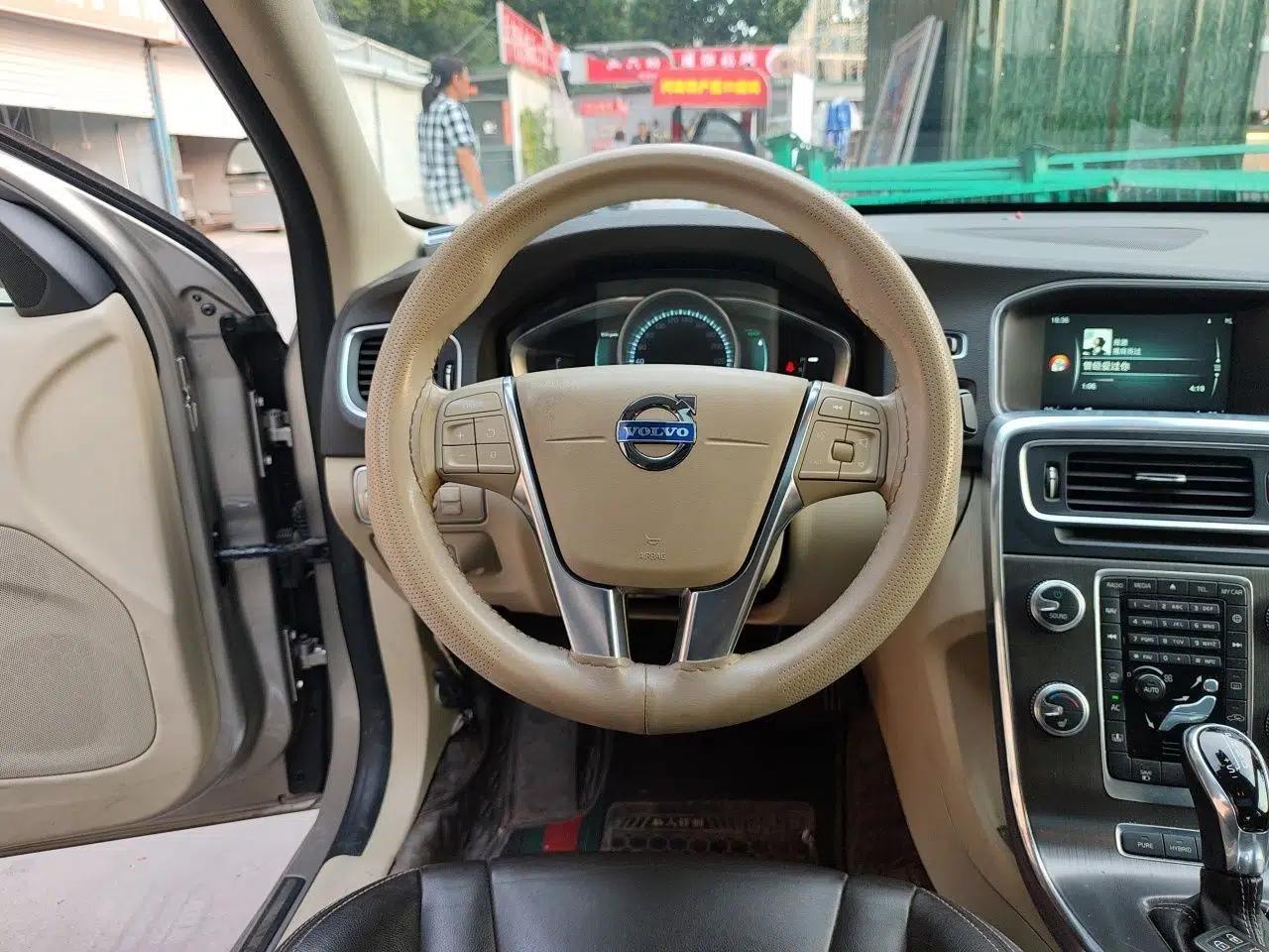 Volvo S60 New Energy 2015 S60L E-Drive Hybrid T6 Smart Drive Edition — миниатюра 10
