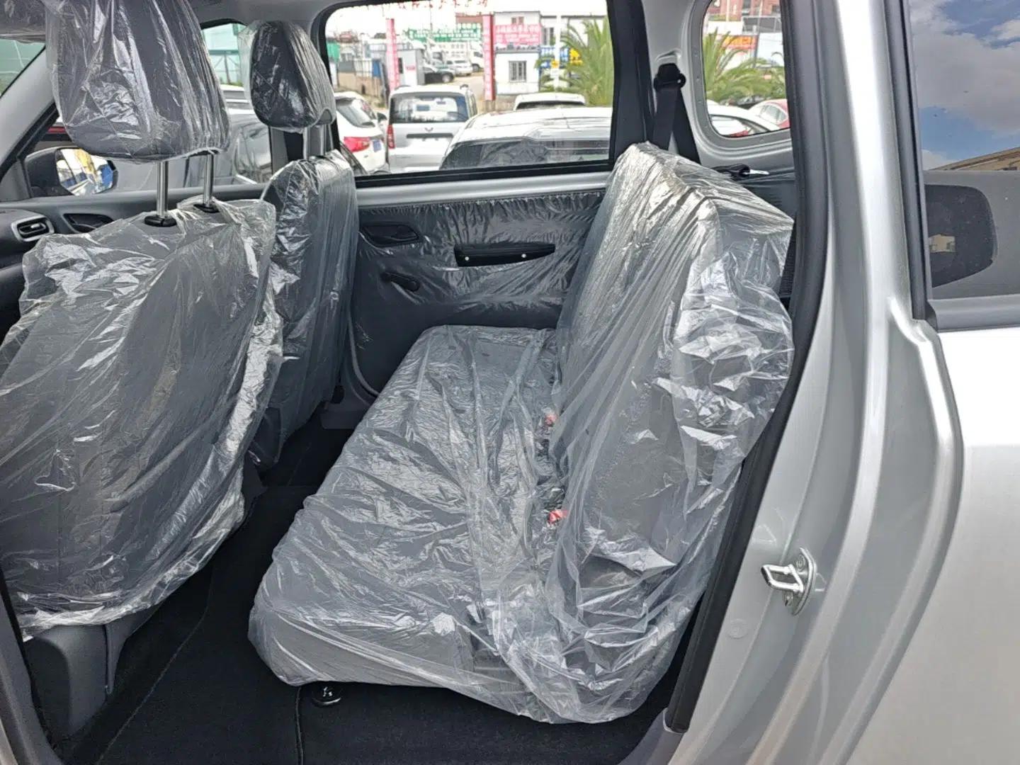 Wuling Hongguang New Energy 2025 Extended-Range Hybrid 50 km Standard Version — миниатюра 20
