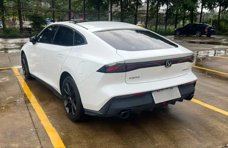 Changan UNI-V 2024 1.5T Premium Edition — миниатюра 4