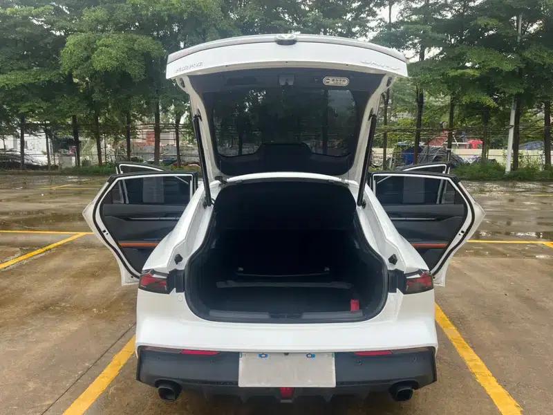 Changan UNI-V 2024 1.5T Premium Edition — миниатюра 8