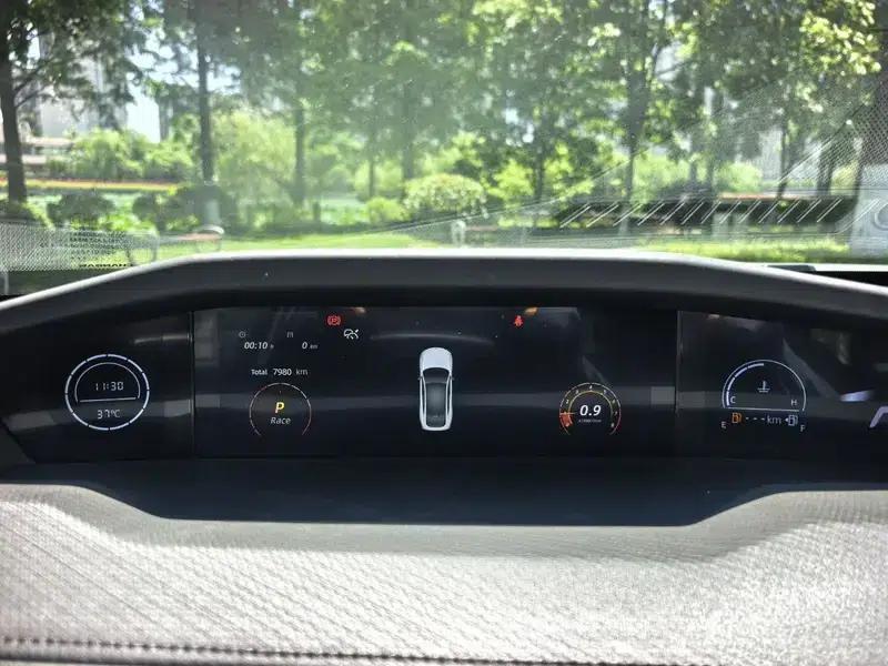 Changan UNI-V 2022 1.5T Premium Edition — миниатюра 13