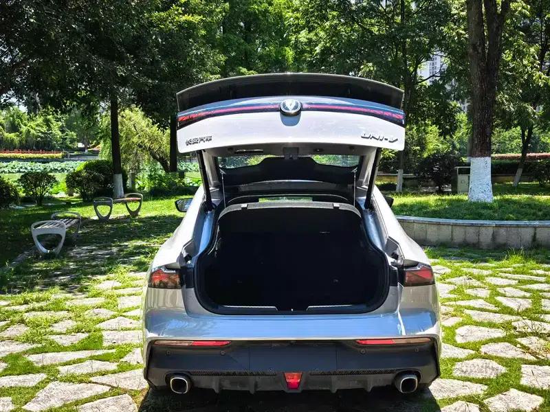 Changan UNI-V 2022 1.5T Premium Edition — миниатюра 19
