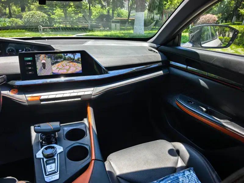 Changan UNI-V 2022 1.5T Premium Edition — миниатюра 10