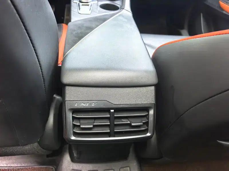 Changan UNI-V 2022 2.0T Leading Speed Edition — миниатюра 12