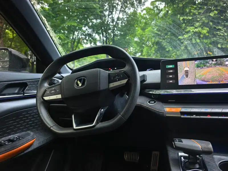Changan UNI-V 2022 2.0T Leading Speed Edition — миниатюра 16