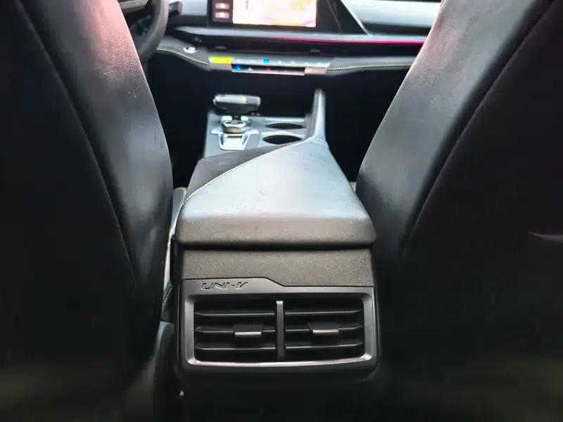 Changan UNI-V 2022 1.5T Sport Edition — миниатюра 13