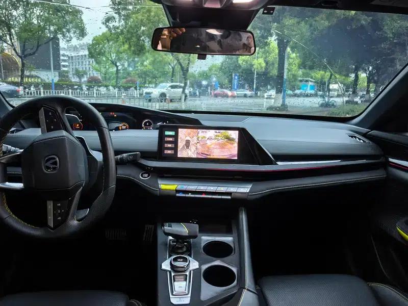Changan UNI-V 2022 1.5T Sport Edition — миниатюра 14