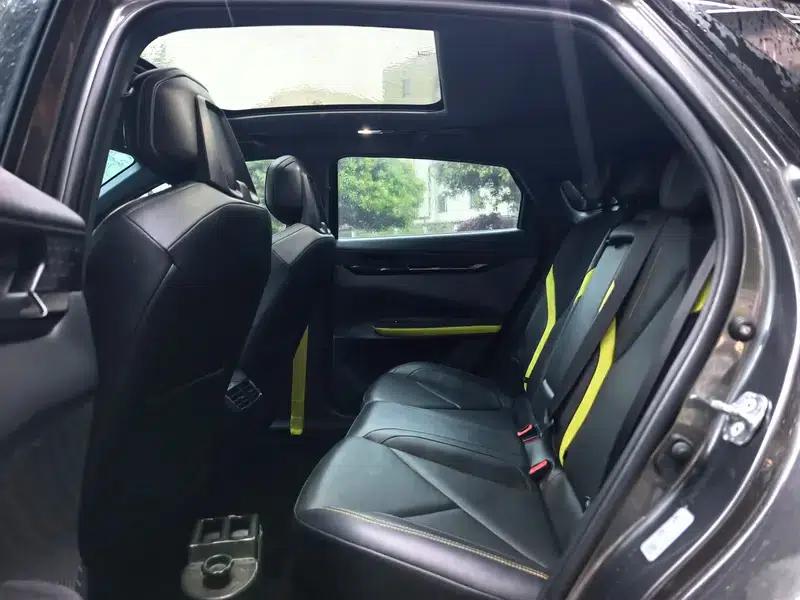 Changan UNI-V 2022 1.5T Sport Edition — миниатюра 18