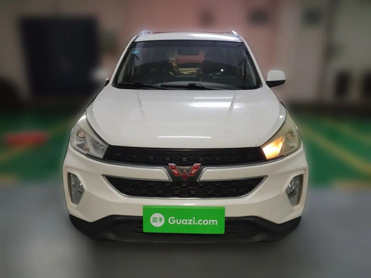 Wuling Hongguang S3 2018 1.5T Manual Luxury Model China V Standard — миниатюра 2