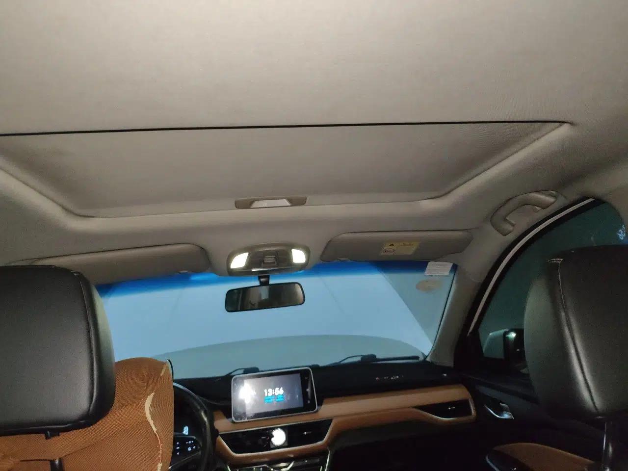 Wuling Hongguang S3 2018 1.5T Manual Luxury Model China V Standard — миниатюра 18