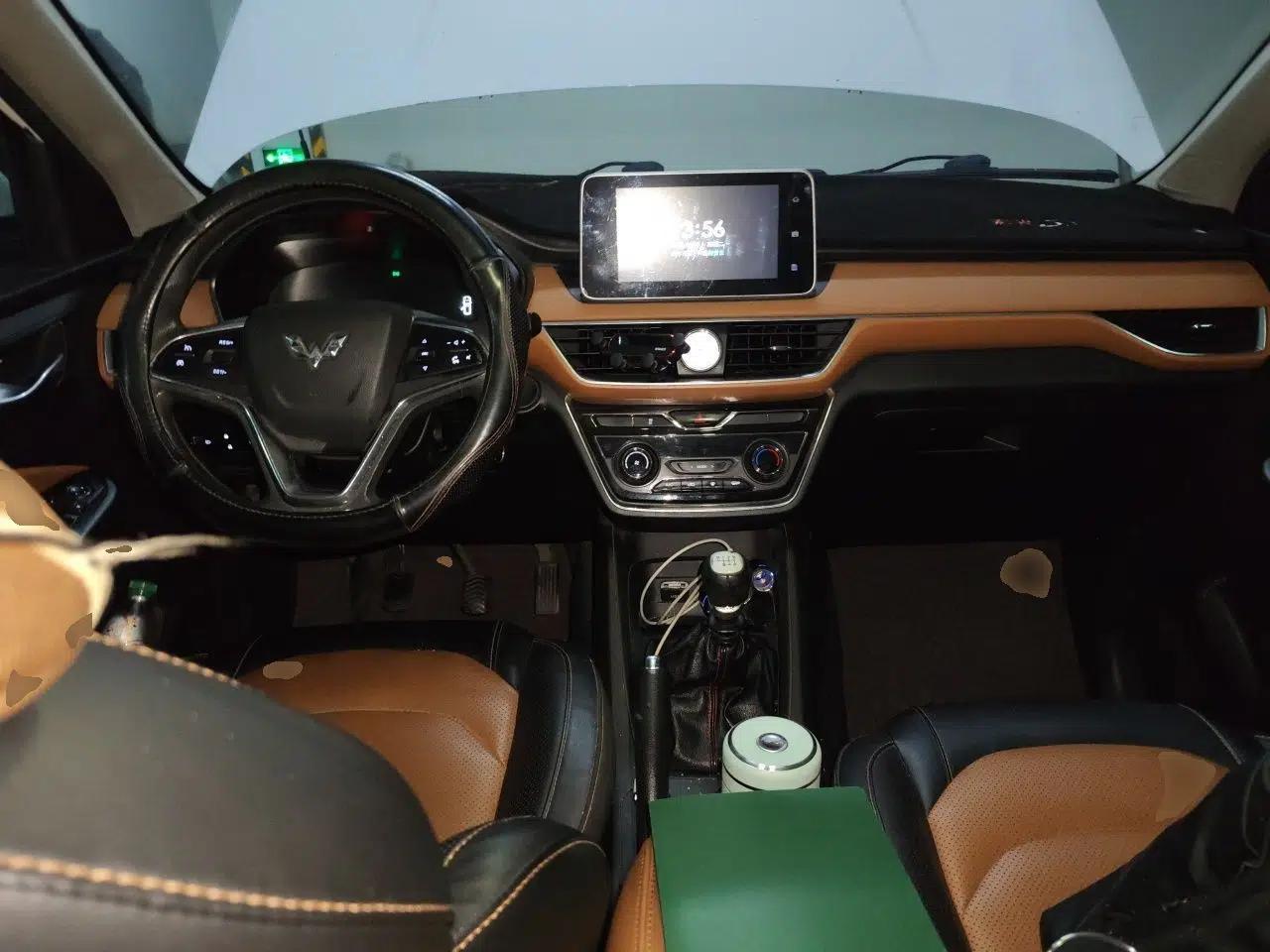 Wuling Hongguang S3 2018 1.5T Manual Luxury Model China V Standard — миниатюра 9