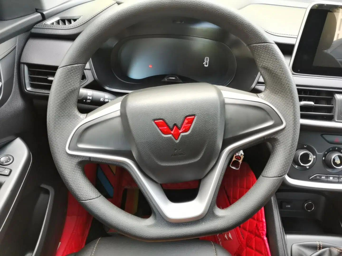 Wuling Hongguang S3 2019 1.5L Manual Comfort Model China VI Standard — миниатюра 13