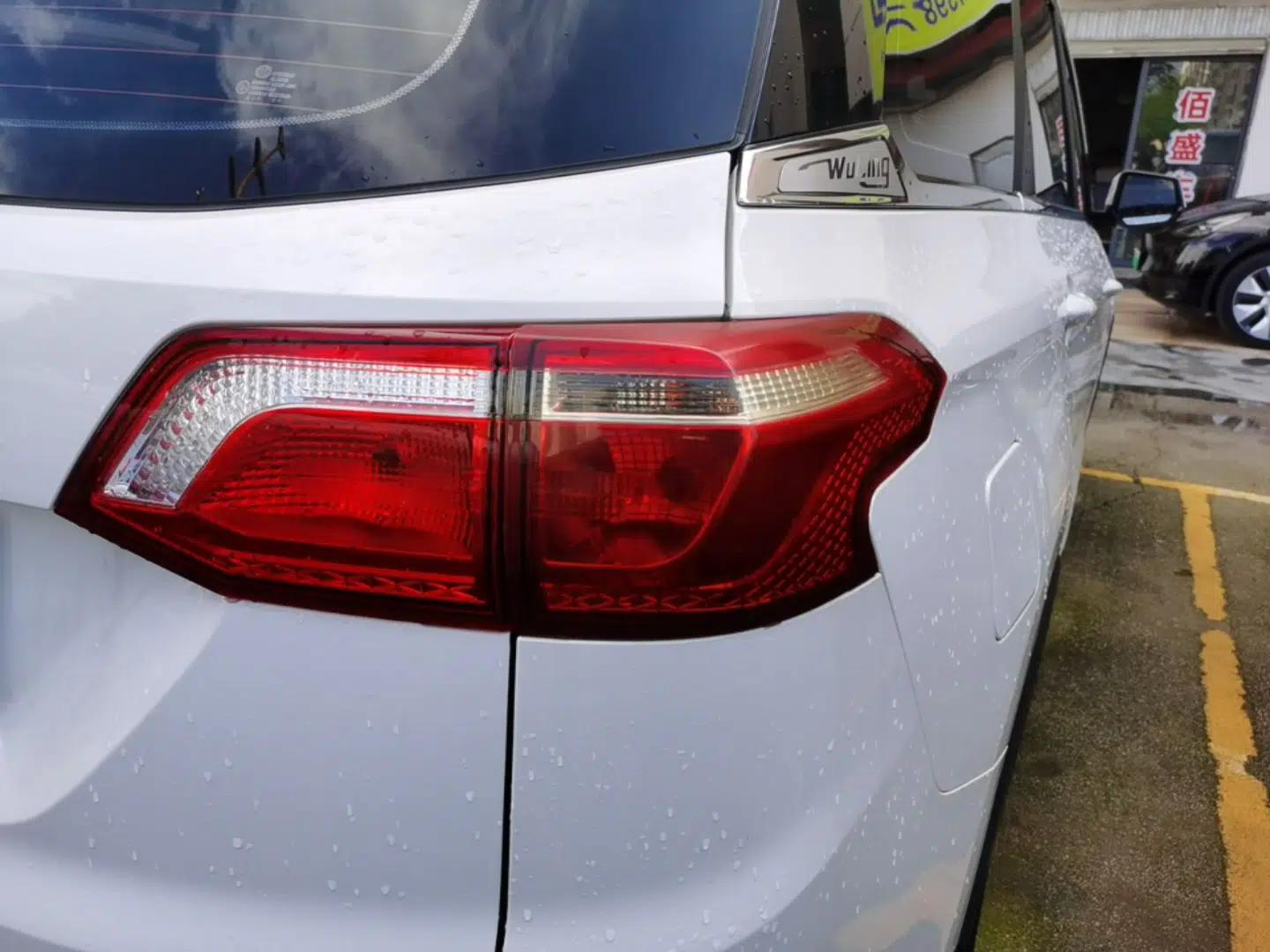 Wuling Hongguang S3 2019 1.5L Manual Comfort Model China VI Standard — миниатюра 9