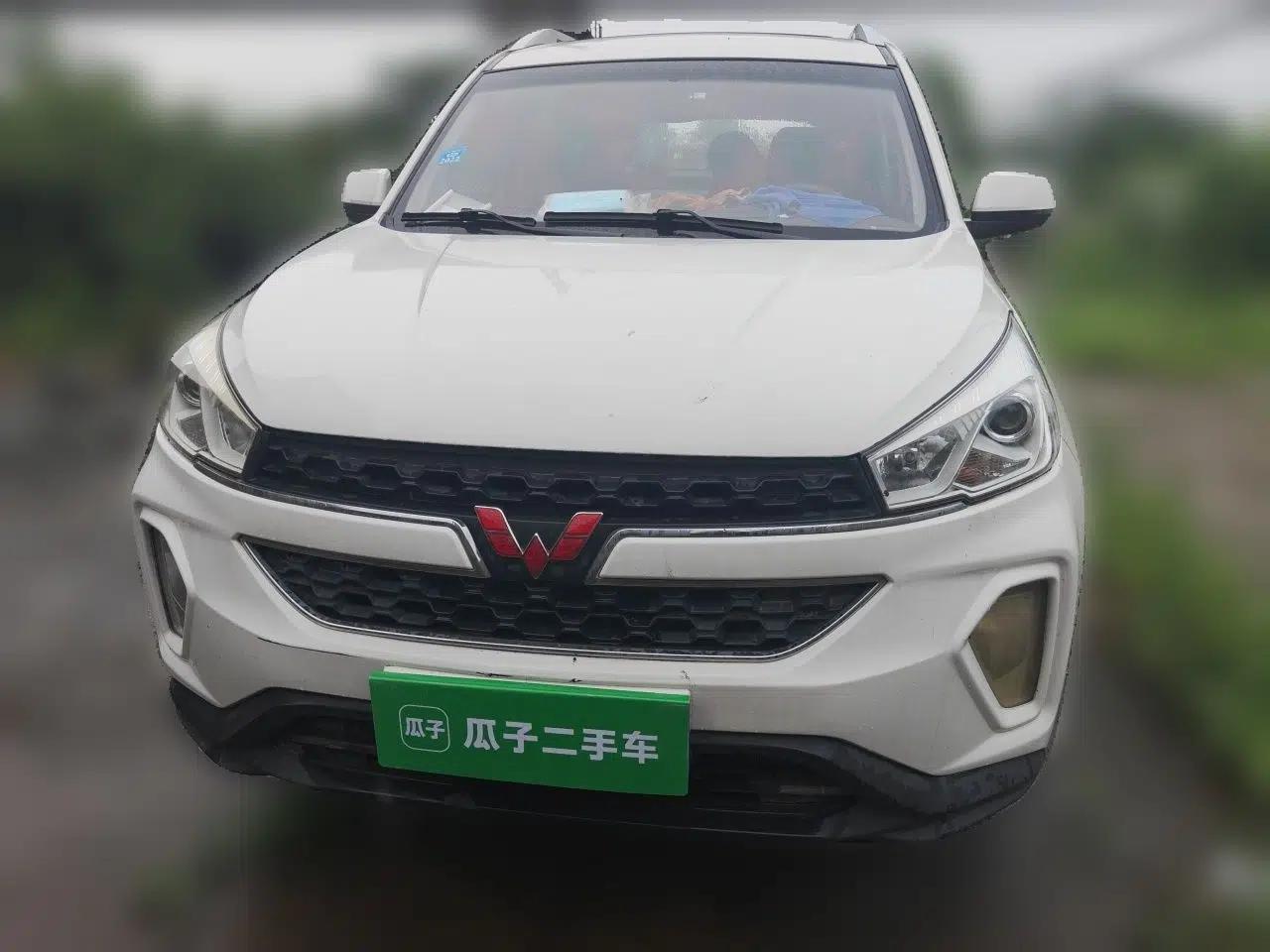 Wuling Hongguang S3 2018 1.5L Manual Luxury Model China V Standard — миниатюра 2