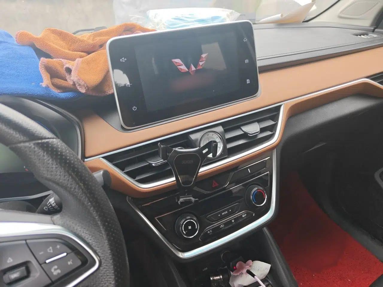 Wuling Hongguang S3 2018 1.5L Manual Luxury Model China V Standard — миниатюра 12