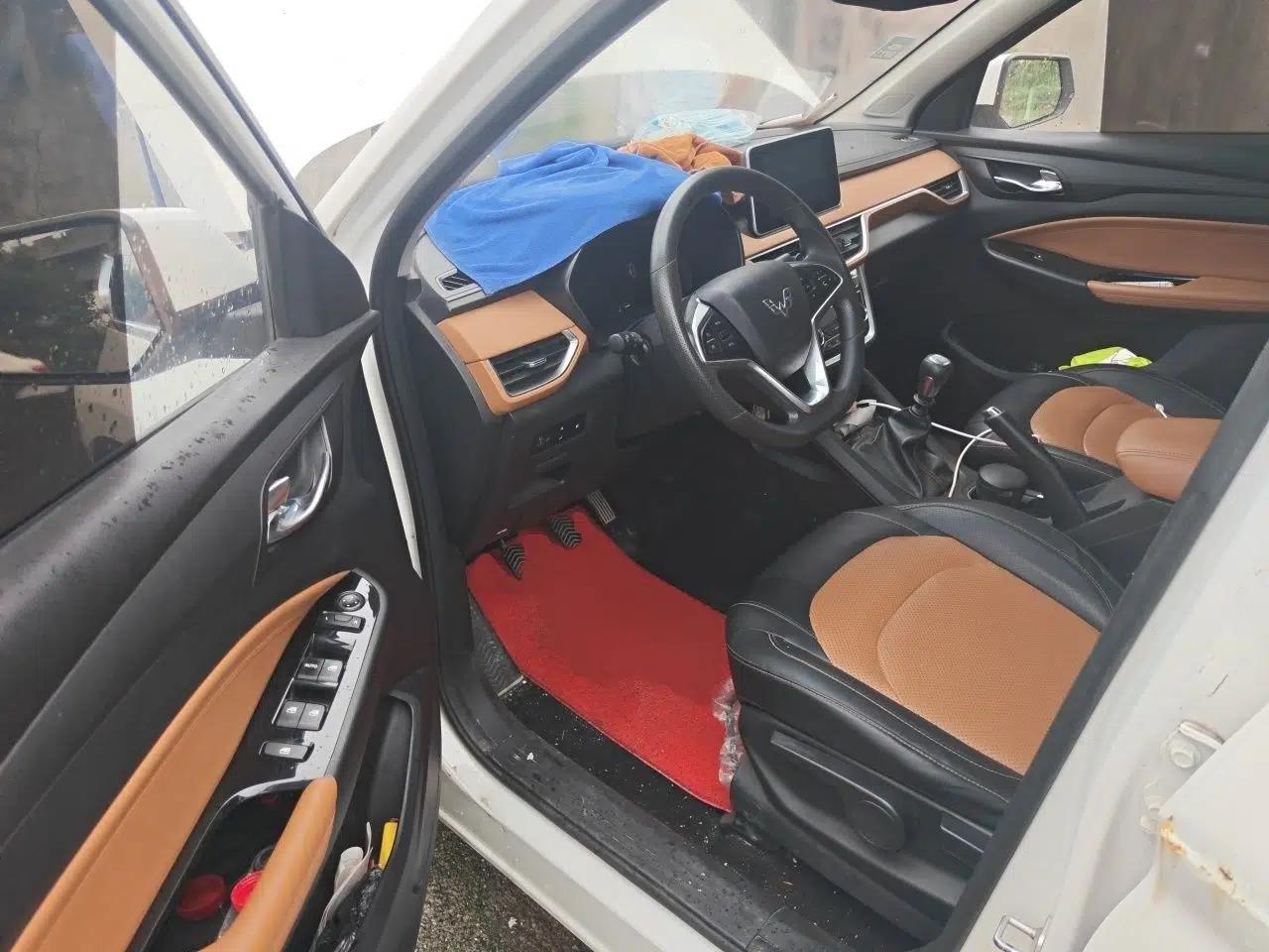 Wuling Hongguang S3 2018 1.5L Manual Luxury Model China V Standard — миниатюра 19