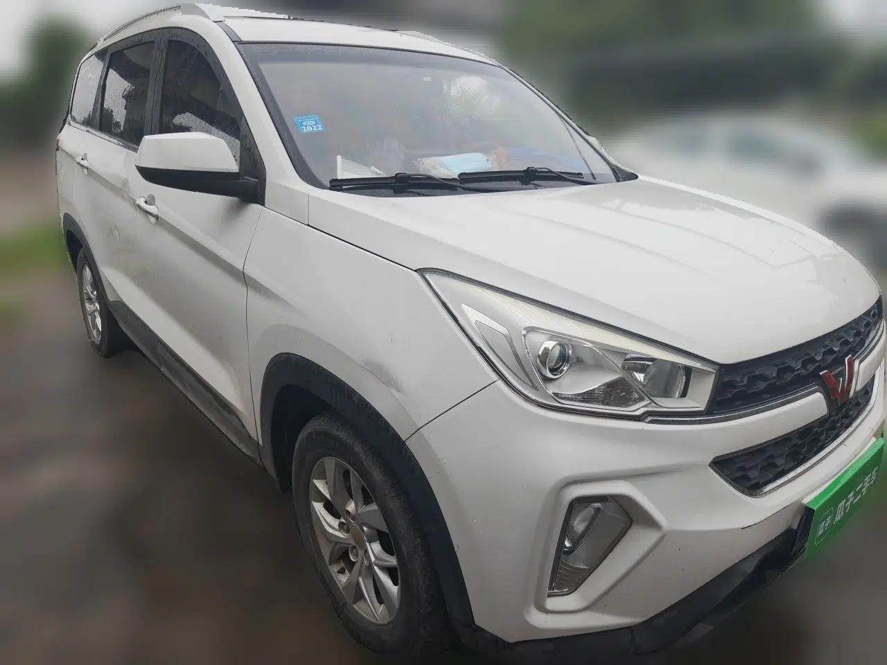 Wuling Hongguang S3 2018 1.5L Manual Luxury Model China V Standard — миниатюра 3