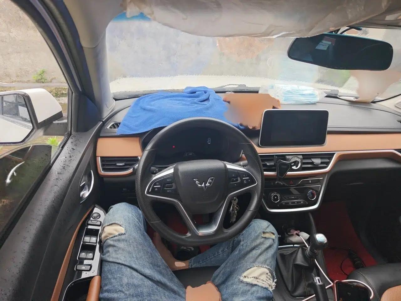 Wuling Hongguang S3 2018 1.5L Manual Luxury Model China V Standard — миниатюра 9