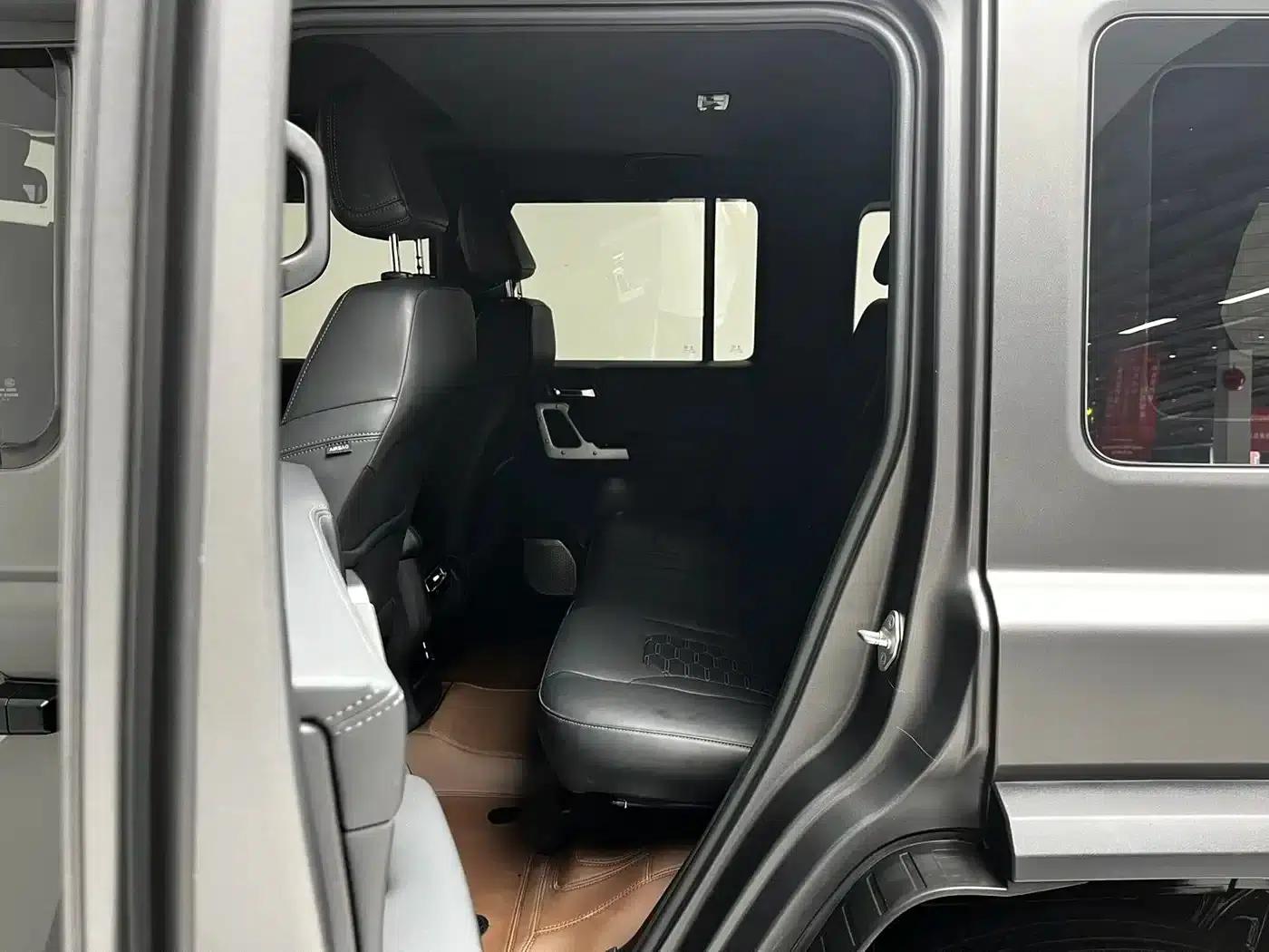 212 T01 2024 Explorer 2.0T — миниатюра 6